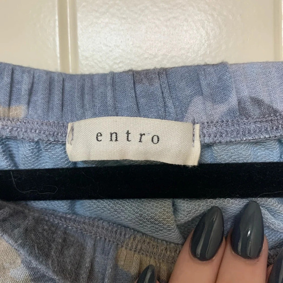 Entro Strapless Camo Romper - Picture 5 of 6